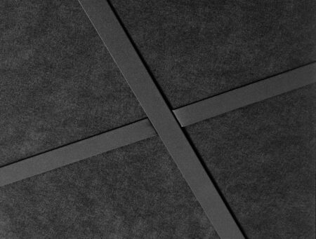 Falso techo Sombra color negro cano recto en Madrid